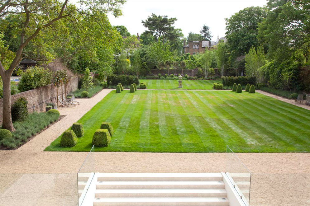 Hampton Court project photo 8